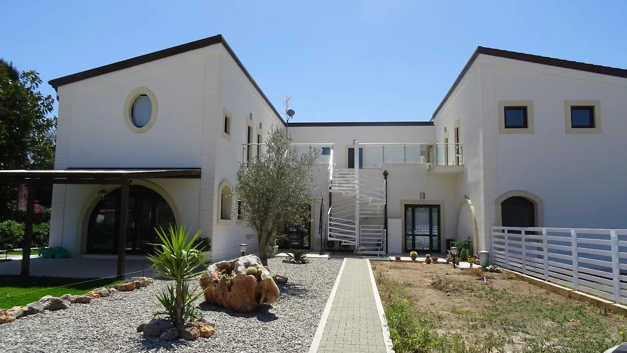 Affittimoderni Avola La Perla Apartment 0*,